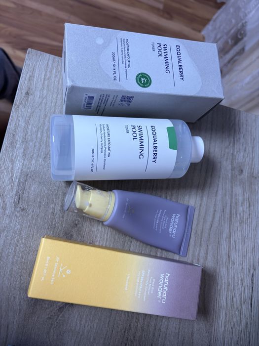 Корейска козметика - Eqqualberry swimming pool toner, Haruharu Wonder