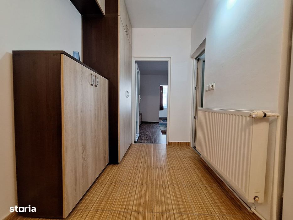 Apartament cu 1 camera-complet renovat-centrala proprie-38 mp utili-Fr — fotografia 3