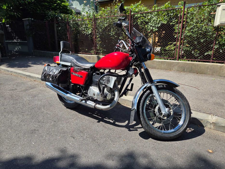 Motocicleta IZH Planeta 5 (Fabricatie 1992)