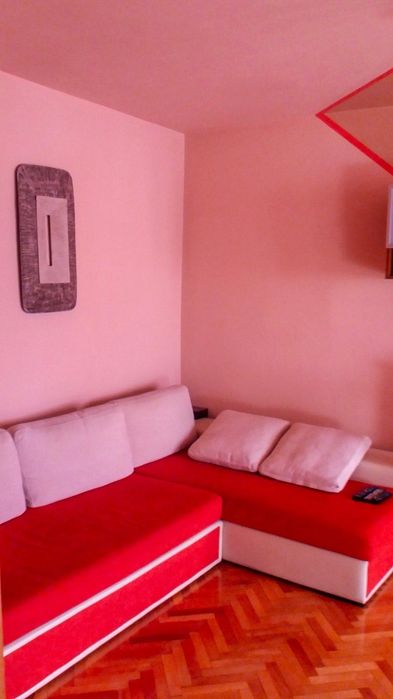PROPRIETAR: Vând apartament 2 camere decomandat, Vasile Aaron, 54 mp utili, etaj 5/10, mobilat și utilat