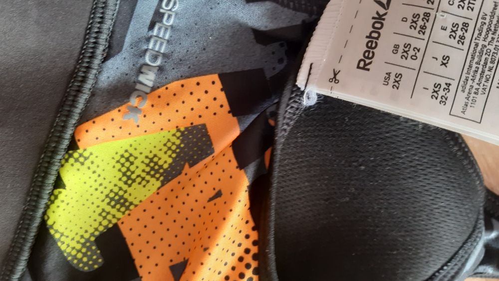 Reebok бюстие ХХ S