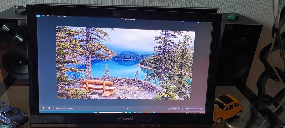 Телевизор Polaroid 22инча