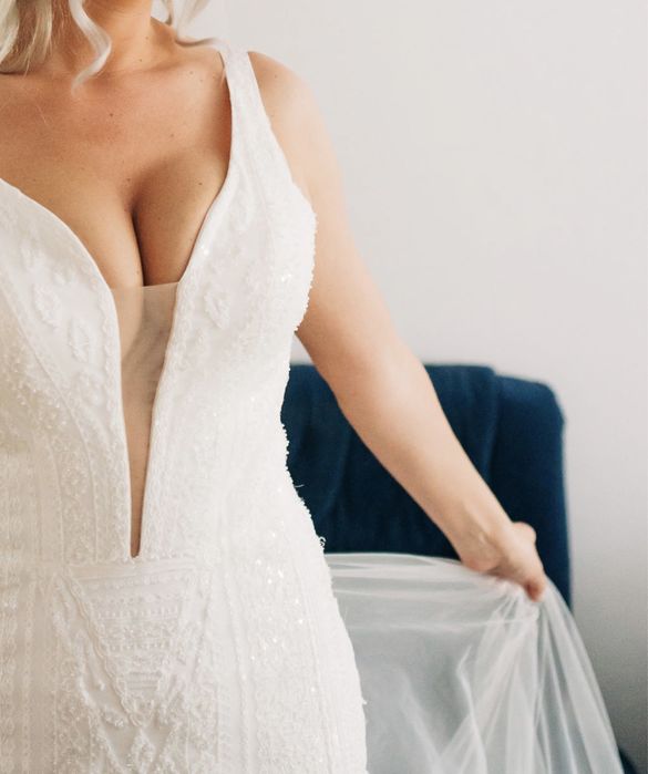 Vand rochie de mireasa model superb