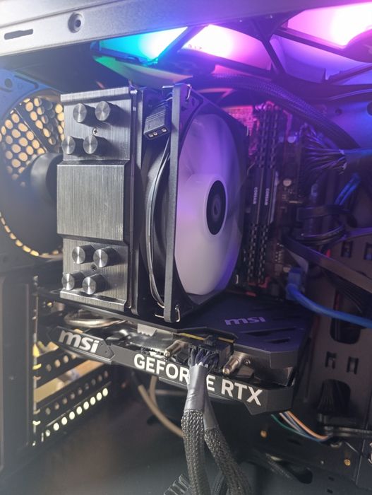 Kit I7 9700k+ b365m h Gigabyte+ID-Cooling SE 214 XT