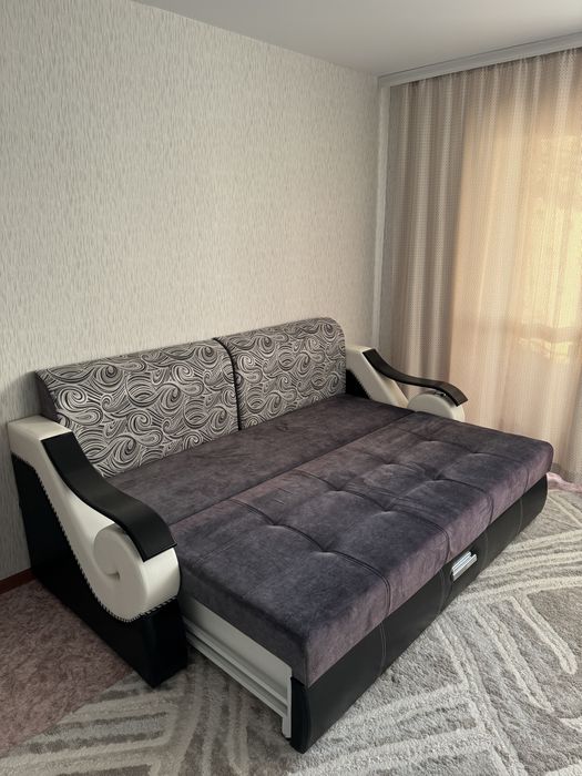 Срочно продам новый диван