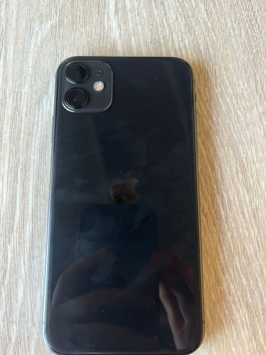 iPhone 11 64gb ))