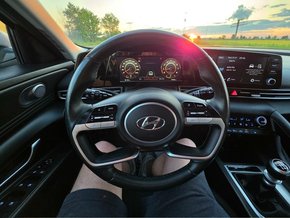 Hyundai Elantra Limited 2021 1.6 39.760km Proprietar