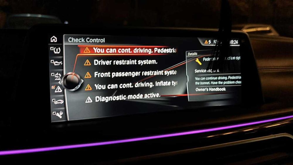 Diagnoza BMW / Codari / Apple CarPlay / Istoric Online / Update Harti