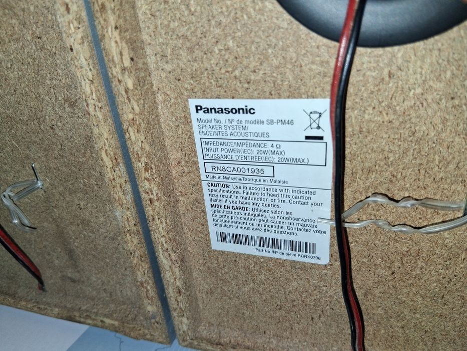 sistem muzical cu boxe :Camry - blutoth,usb,aux,cd,fm.. excelent