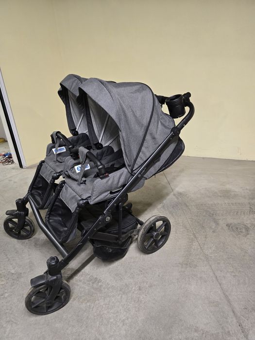 Количка за близнаци 3 в 1