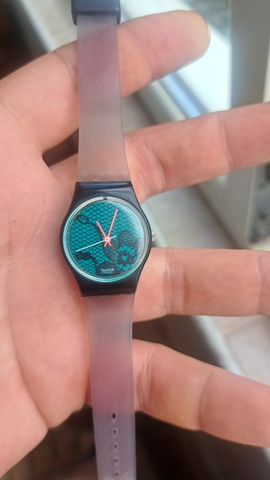Ceas Vintage Swatch Lady „Velvet Underground” (1985) – Piesă Rară de Colecție