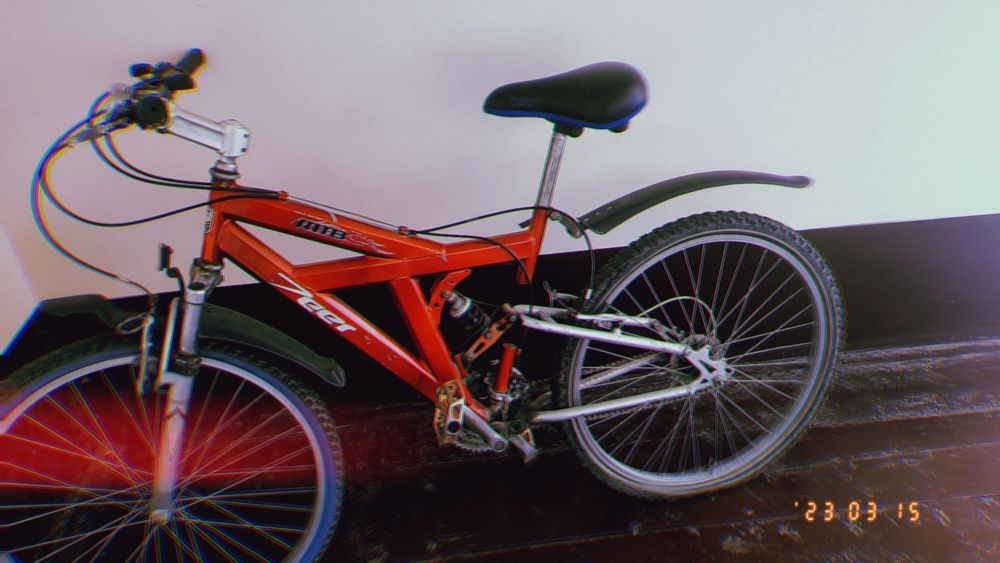 Velosiped yengi xich qati urilmagan holati zor