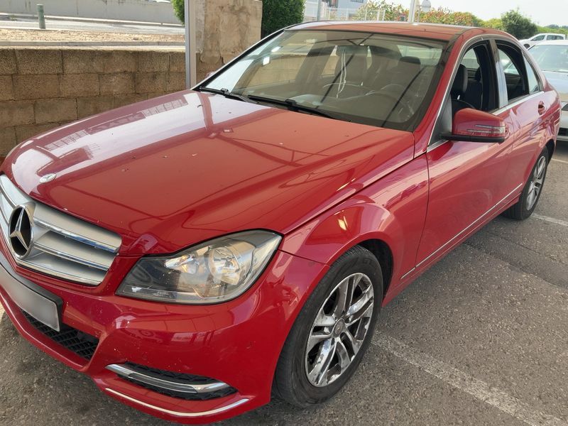 Mercedes-Benz C-Klasse C 220 CDI BlueEfficiency Avantgarde 2014