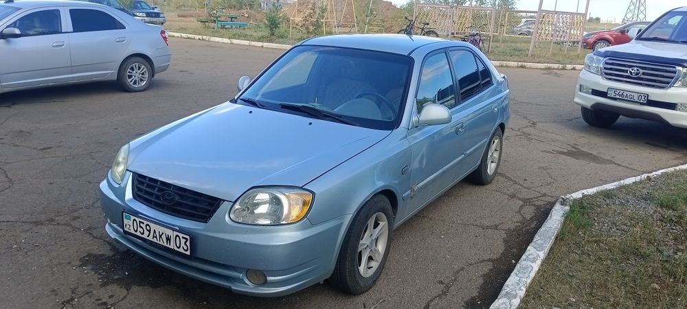 Продам Акцент автомат