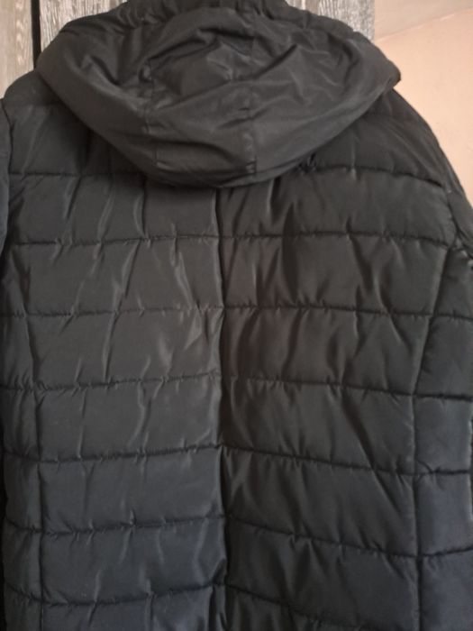 Продам зимнию куртку REMAIN