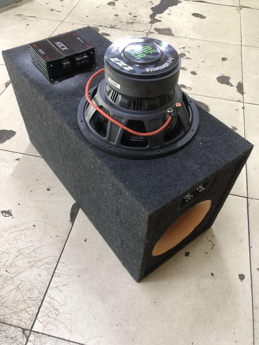 Продается сабвуфер