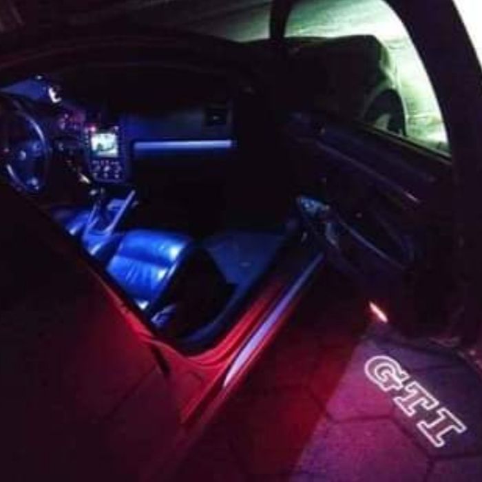 Продавам Голф 5ци и други коли на ЧАСТИ имам НОВИ Части/Автоаксесоари