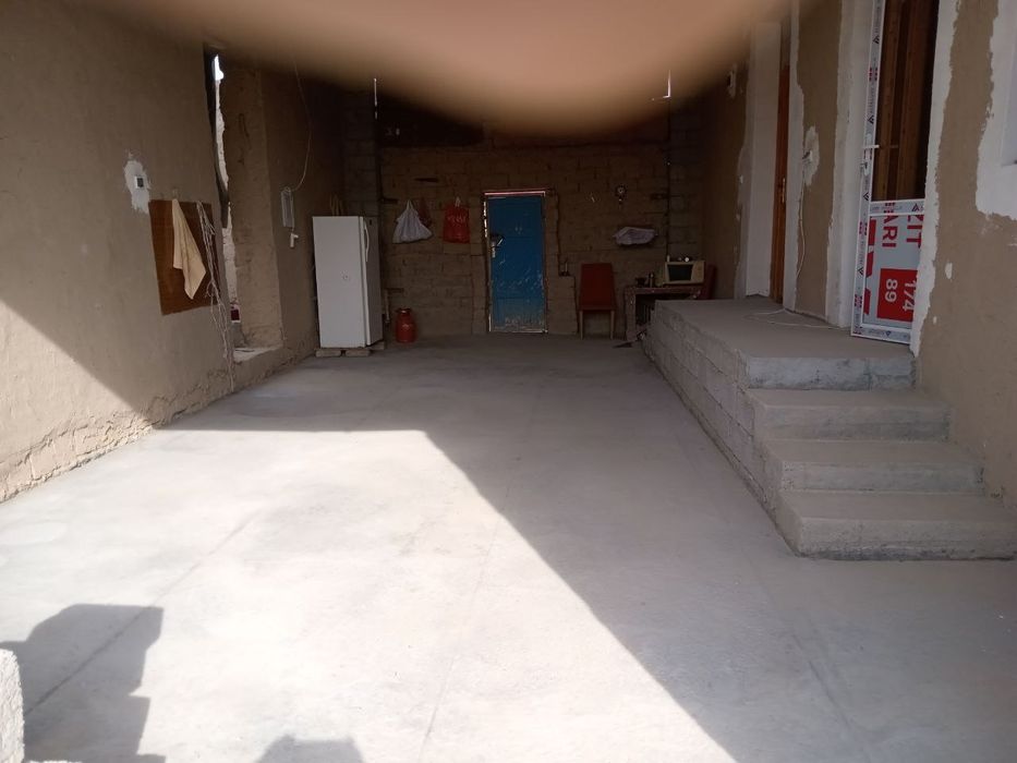 Куриб битмаган участка сотилади 8 сутик