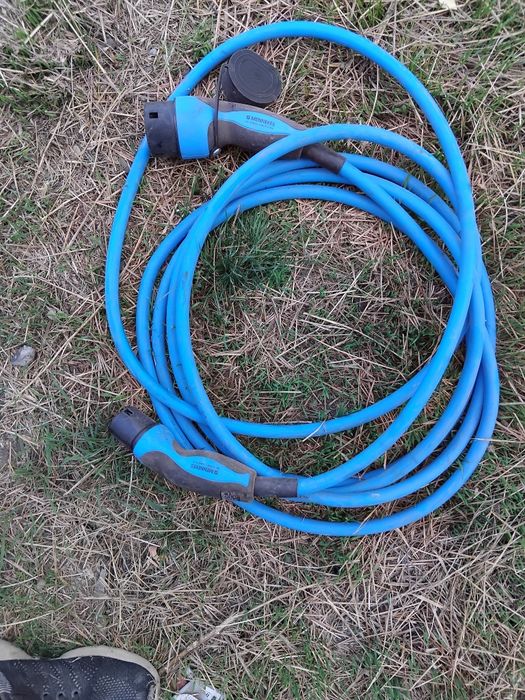 Cablu incarcare auto electric sau hibrid