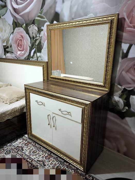 Продается кровать и комод