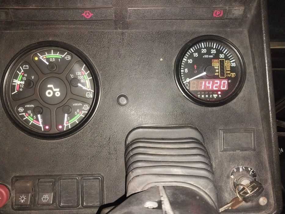 Трактор мтз-82.1