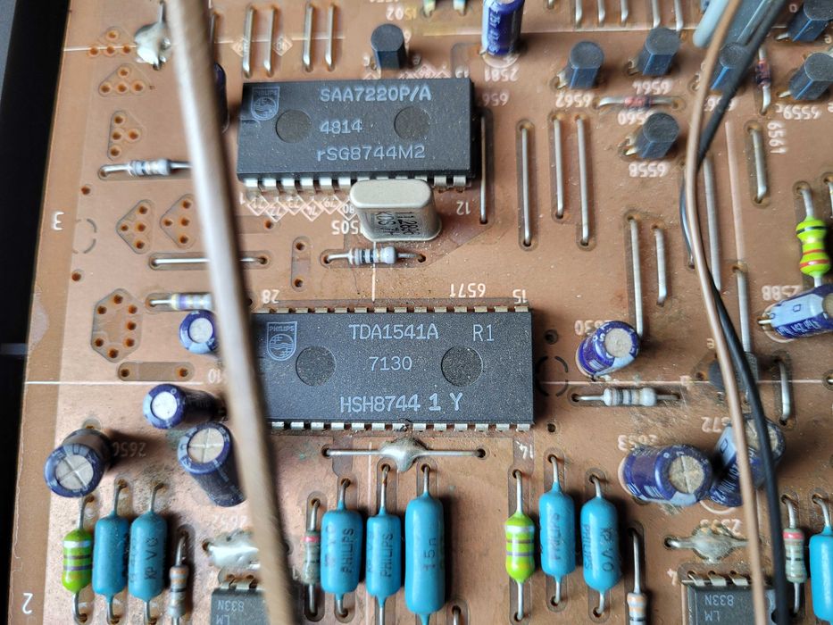 Philips CD471 cu TDA 1541A