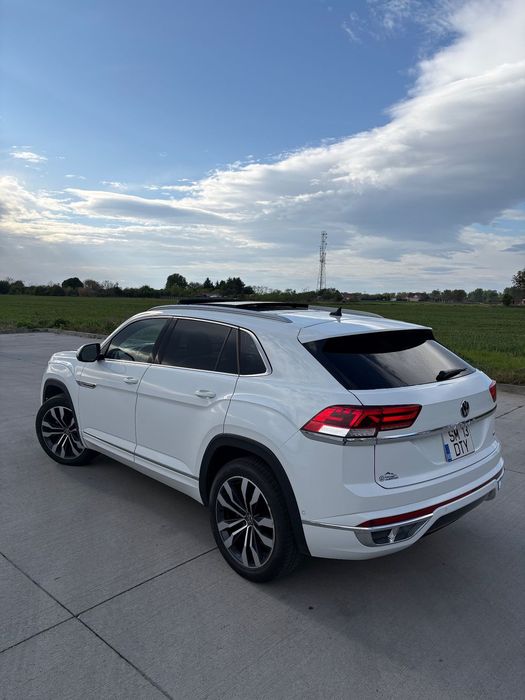 Volkswagen Atlas  (Touareg)2.0TSI  R-line Execline