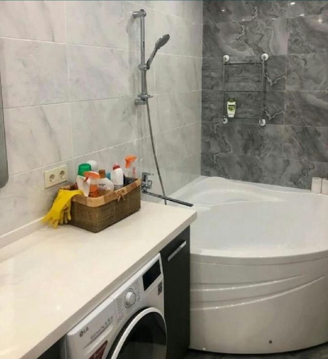 Шикарные апартаменты посуточно в центре города.