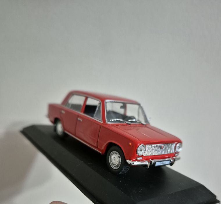 Колекционерска кола Лада 2101! Състояние ново!