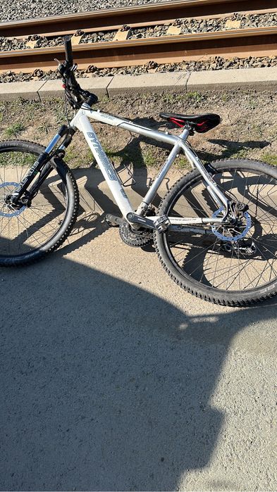 Echipaj pt drumetiii pret 300 lei