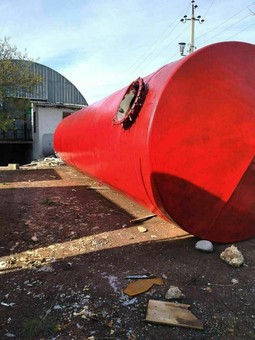 ЁМКОСТЬ  цистерна бочка