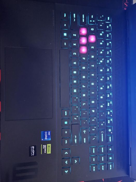 HP OMEN Transcend 16 | i7-13700HX | RTX 4070 | 32GB DDR5 | 1TB