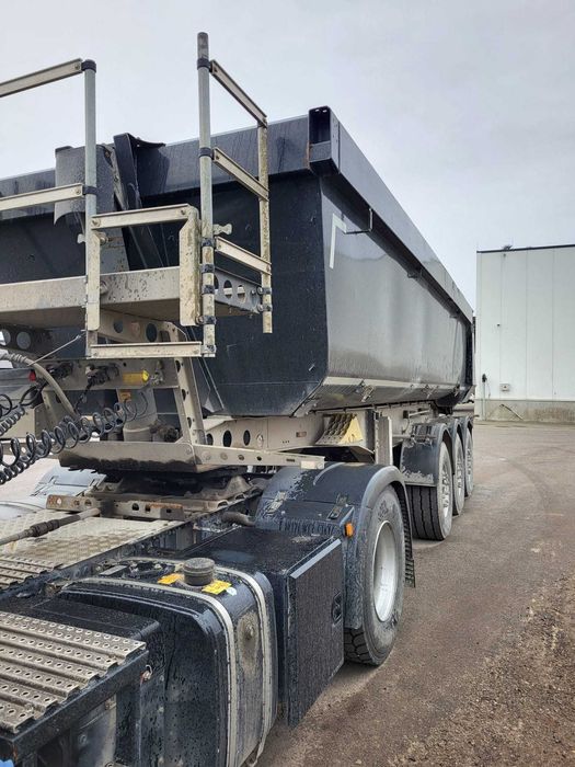 Semiremorca Basculabila Schmitz Cargobull 2015