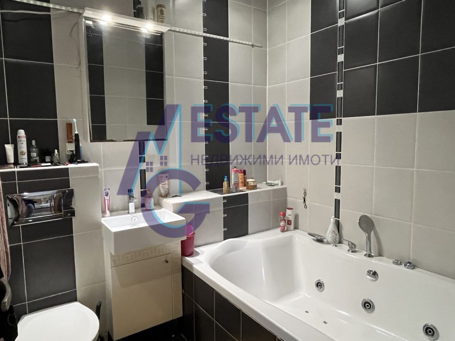 Продава се Къща в с. Синеморец, Област Бургас - 390 кв.м за 975 €/кв.м - Снимка #14