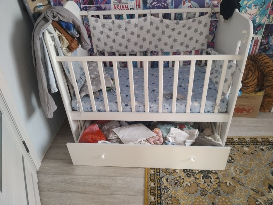 Продам детцкую кроватку