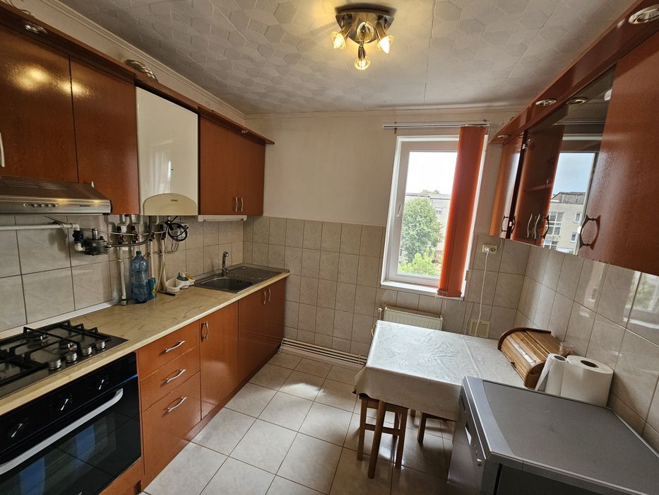 De vanzare Apartament 2 camere, str. Vasile Goldis, Satu Mare — fotografia 3