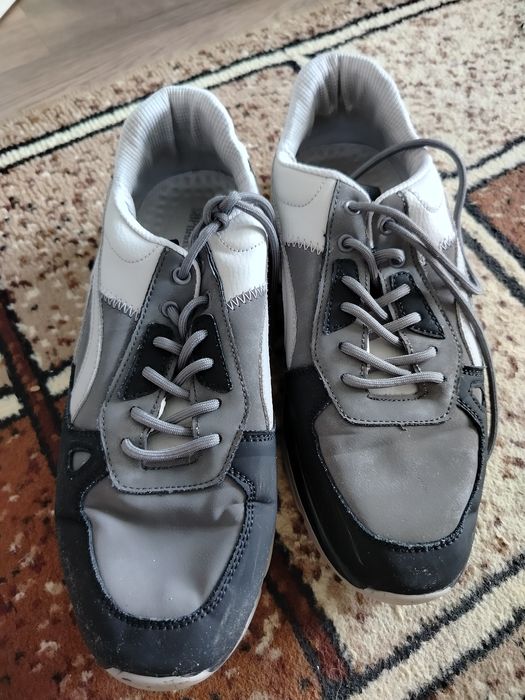 Кроссовки отличного качества