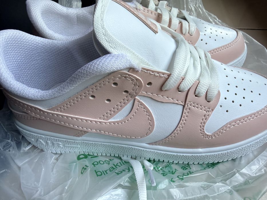 Нови Nike маратонки