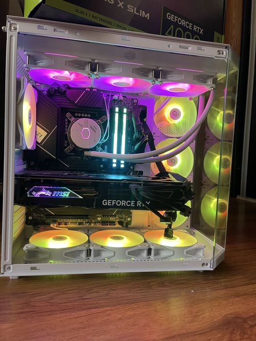 Геймърски компютър/ I9 13900K/Водно/32GB/RTX 5080/2TB SSD