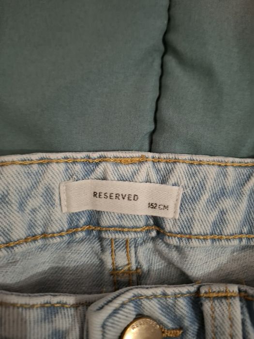 Детски дънки Reserved