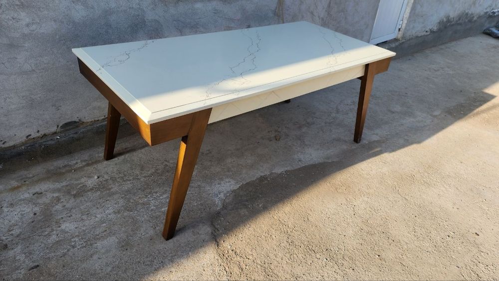 Kotta razmer Jurnalniy stol Большая размеры  Журнальный столик  180/70