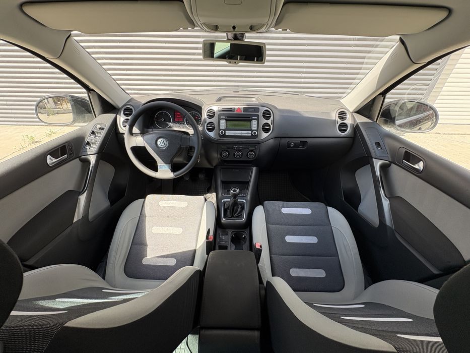 VOLKSWAGEN Tiguan 2009 — imagine 15