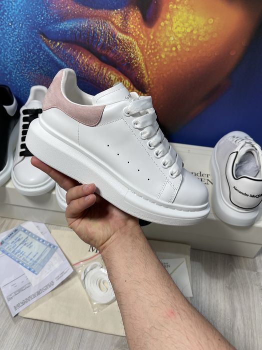 Adidasi Alexander McQueen piele naturala 100% Full Box colectie noua