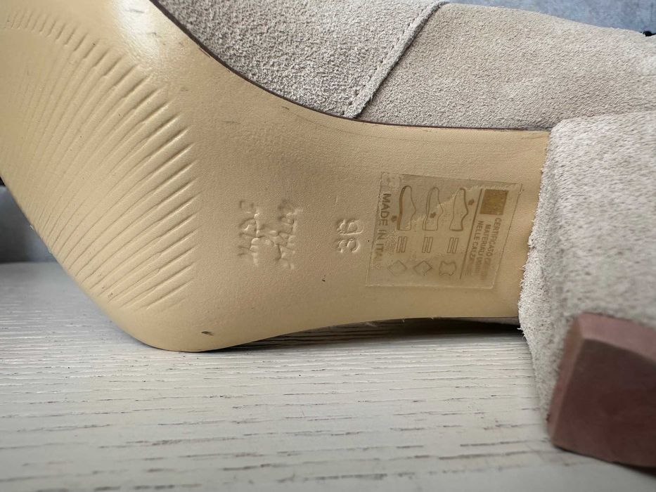 полусапожки замшевые