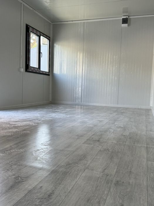 Контейнери за живеене/одис/склад/гараж