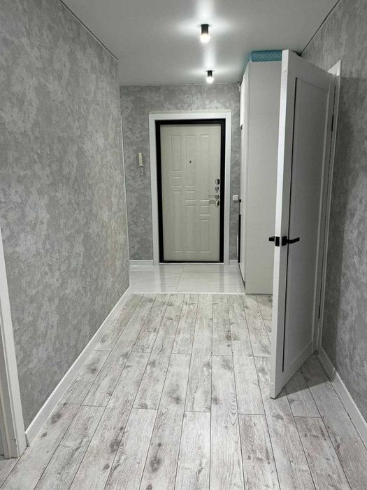 Продам 3 комнатную квартиру