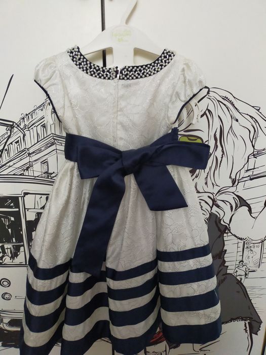 Продам нарядное платье