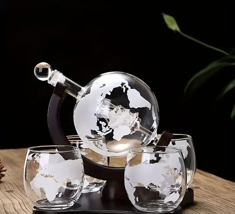 Идеалният подарък. Дикантер с 4 чаши