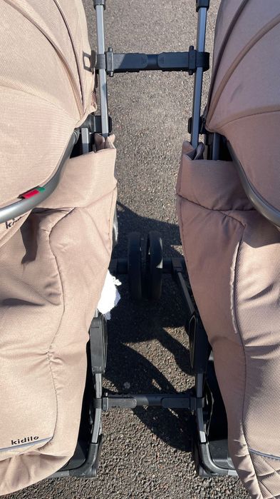 Коляска 20000 тыс тг за одну