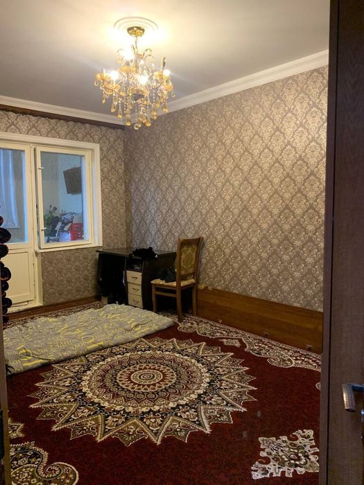 Qoraqamish 2.4 uy sotiladi 3 xona